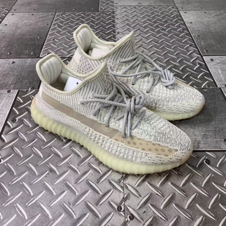 adidas originals Yeezy Boost 350 V2 "Lundmark" - фото покупателя Галина
