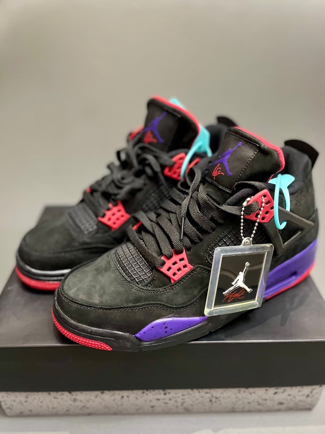 Jordan Air Jordan 4 retro raptors nrg 2019 - фото покупателя Саша