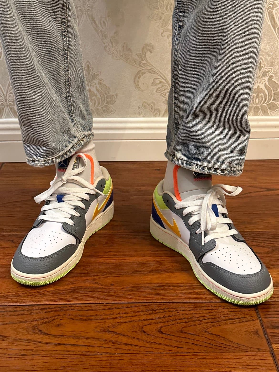 Jordan Air Jordan 1 Low GS Hoops White Junior Kids AJ1 Casual - фото покупателя Валентин