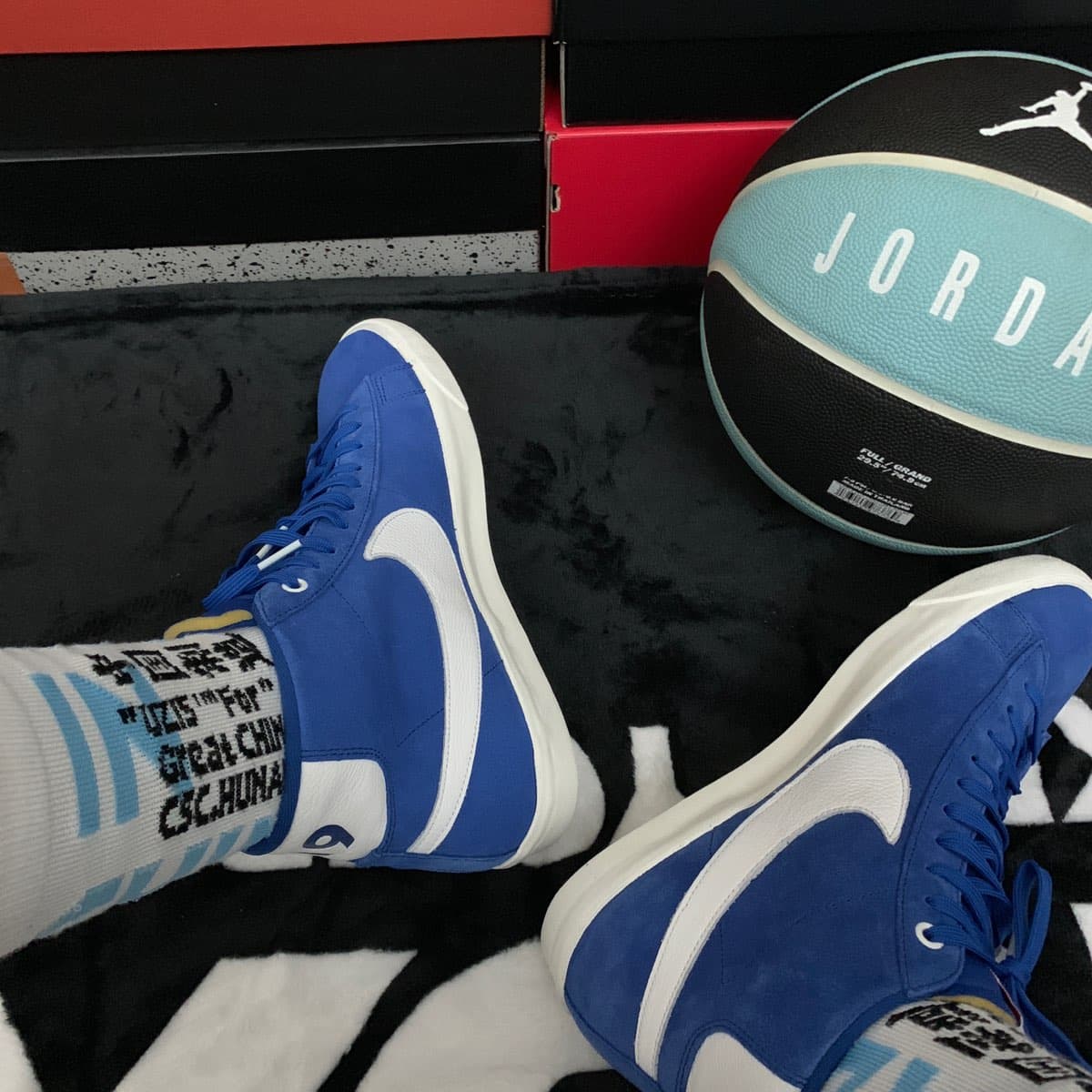 Stranger Things x Nike Blazer OG Pack - фото покупателя Виктор