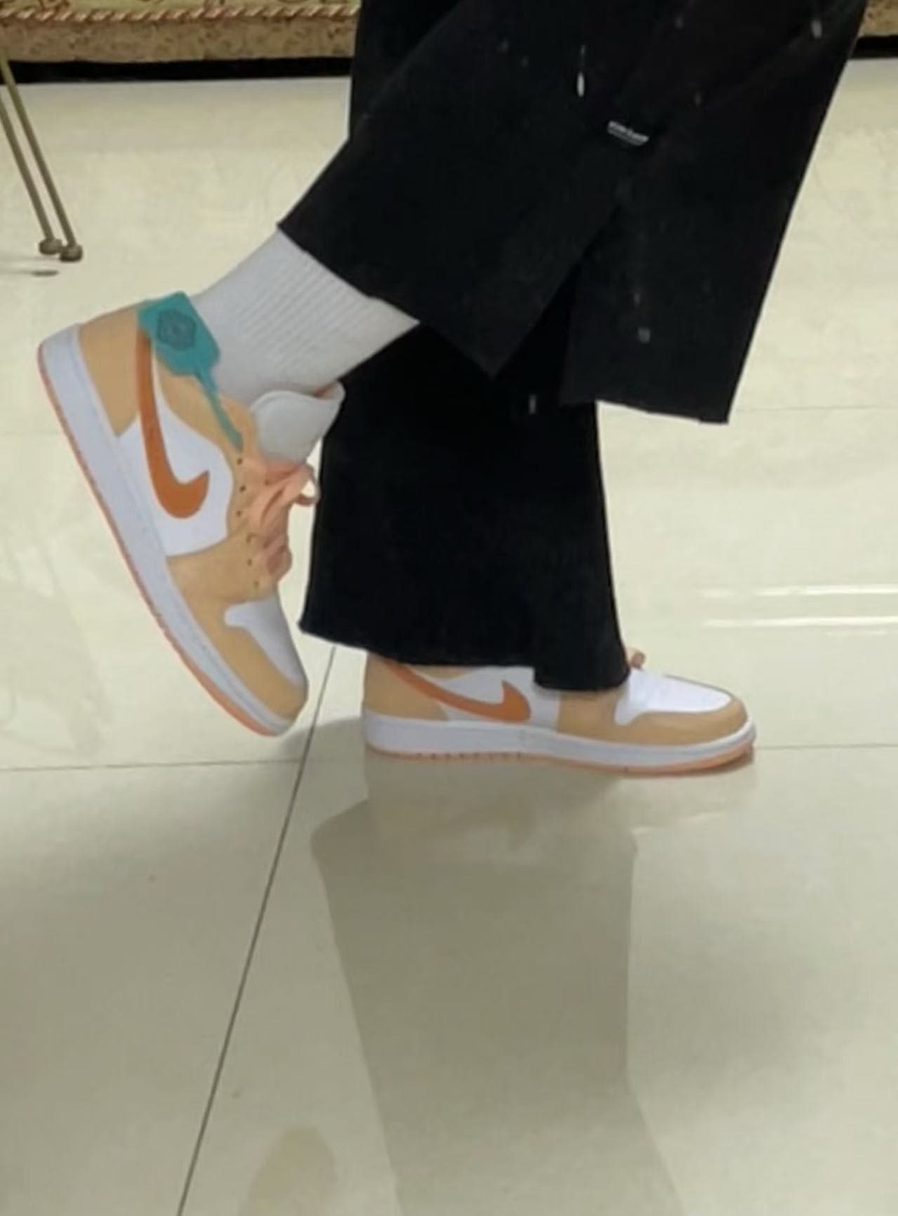 Jordan Air Jordan 1 Low "Sunset Haze" - photo of buyer Даша