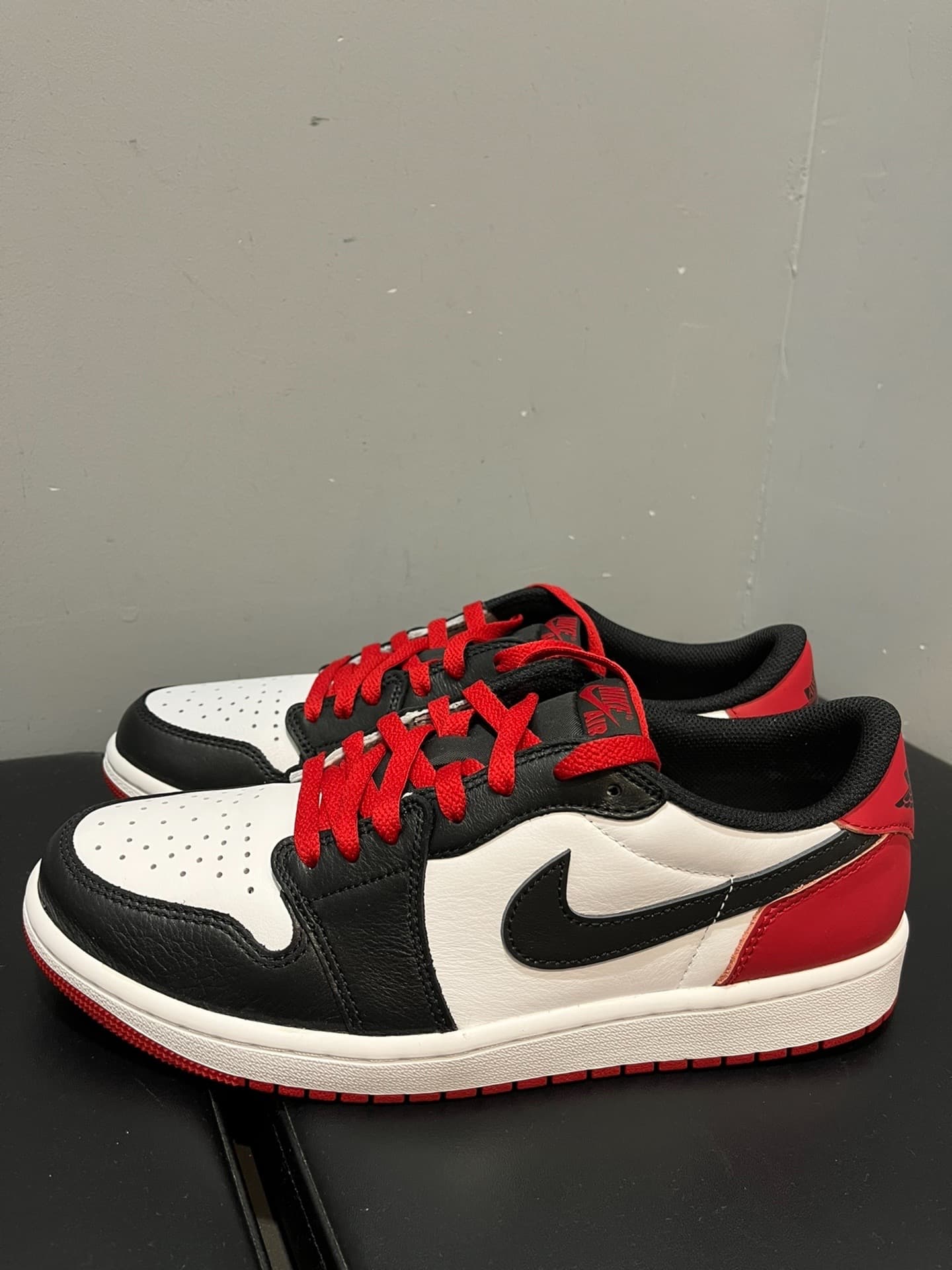 Jordan Air Jordan 1 Low OG "Black Toe" - фото покупателя Зоя