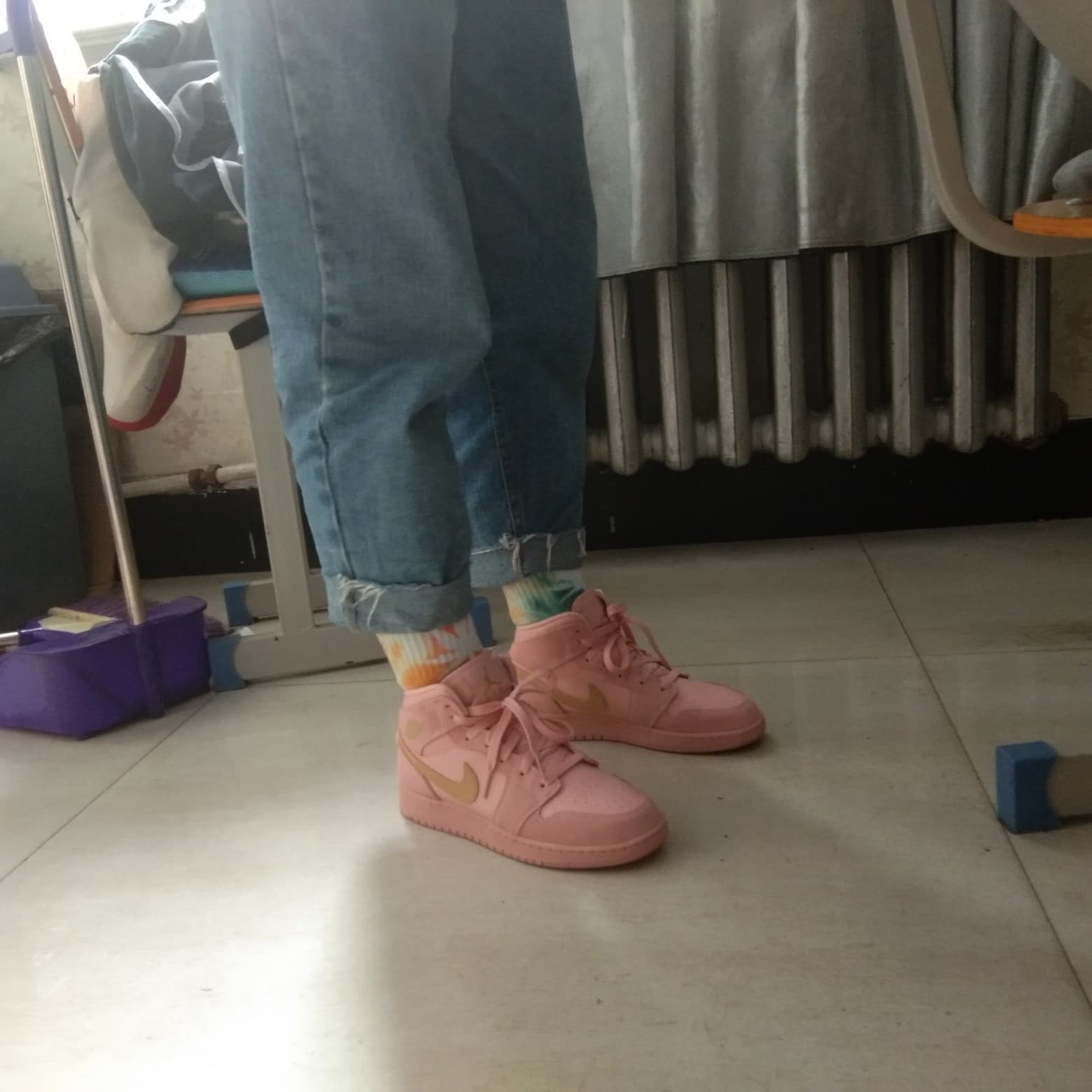Jordan Air Jordan 1 Mid SE GS Coral Gold - фото покупателя Валентина