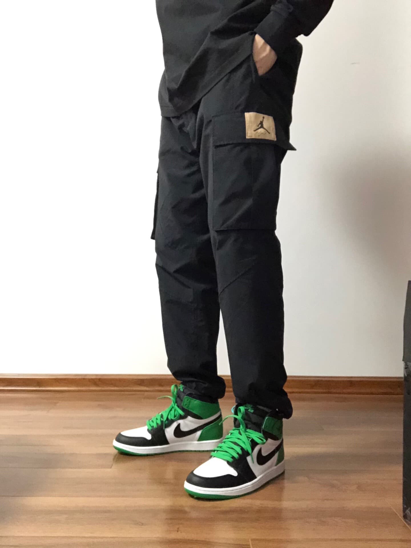 Jordan Air Jordan 1 High OG "Black and Lucky Green" - photo of buyer Геннадий