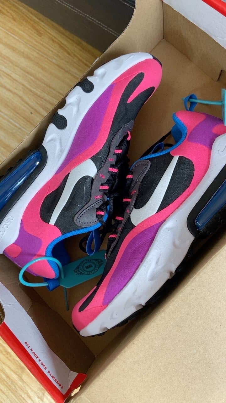 Nike Air Max 270 React GS Black Hyper Pink Vivid Purple - photo of buyer Оля