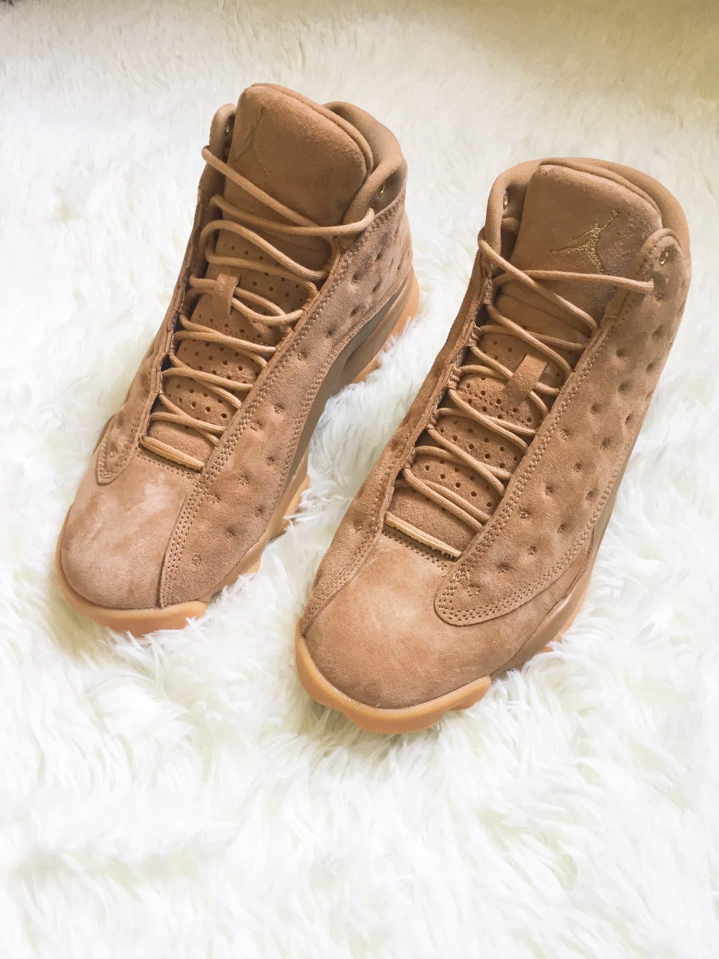 Jordan Air Jordan 13 Retro Wheat 2017 - фото покупателя Рома