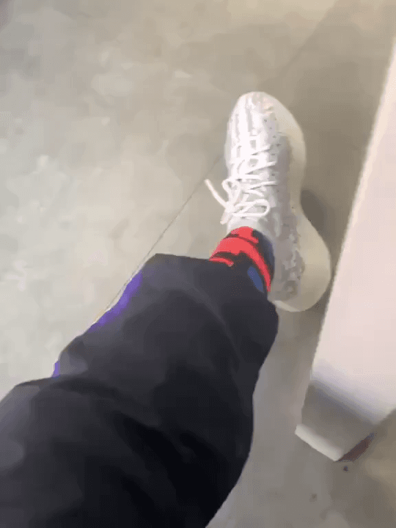 adidas originals Yeezy Boost 380 Alien - photo of buyer Иван