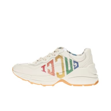 Gucci - 25 models in stock, available for trying on in AR and purchase