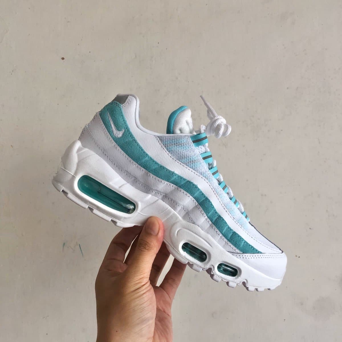 Nike Air Max 95 Light Aqua - фото покупателя Евгения