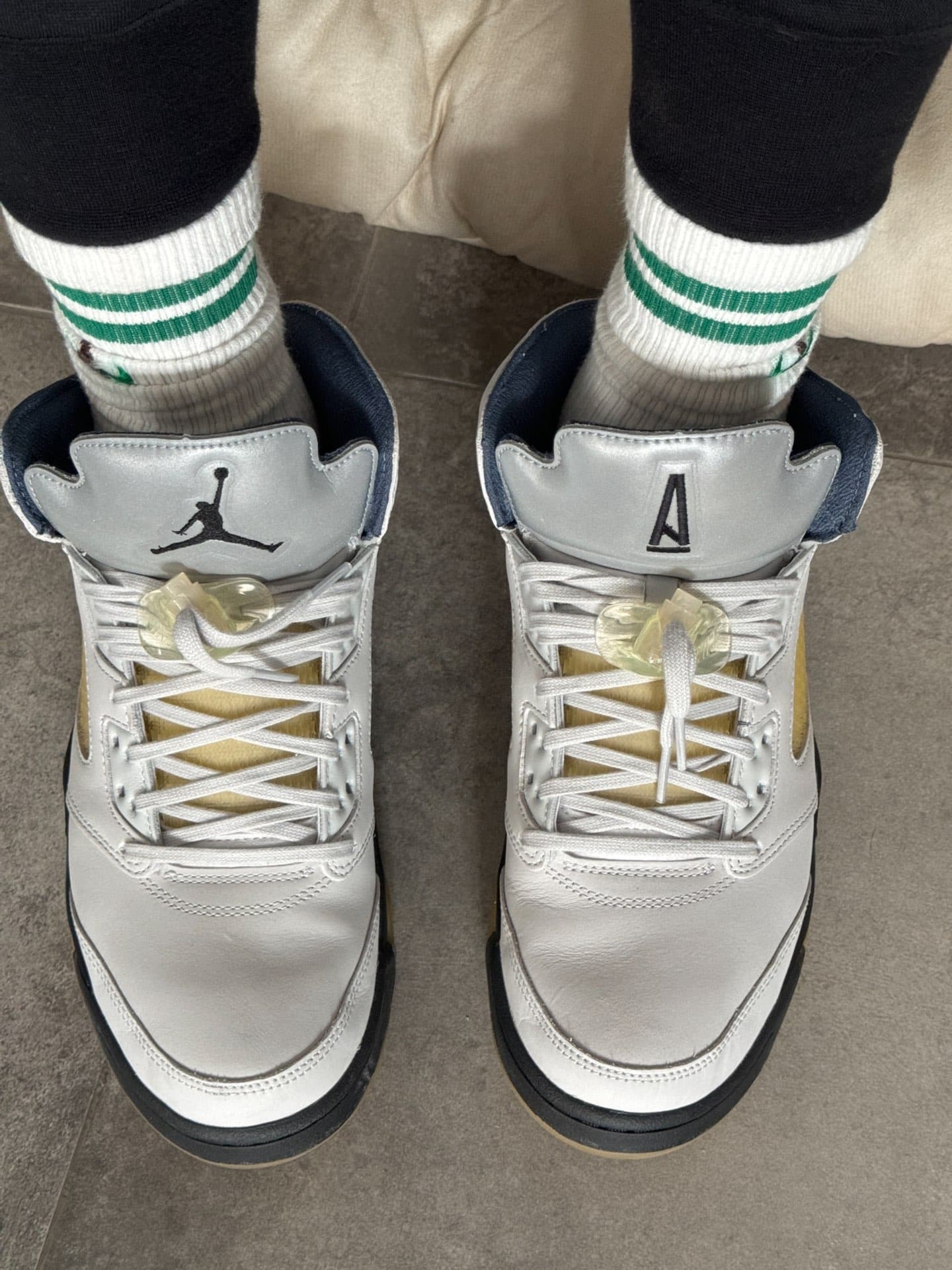 A MA MANIRE x Jordan Air Jordan 5 "Photon Dust" - фото покупателя Егор