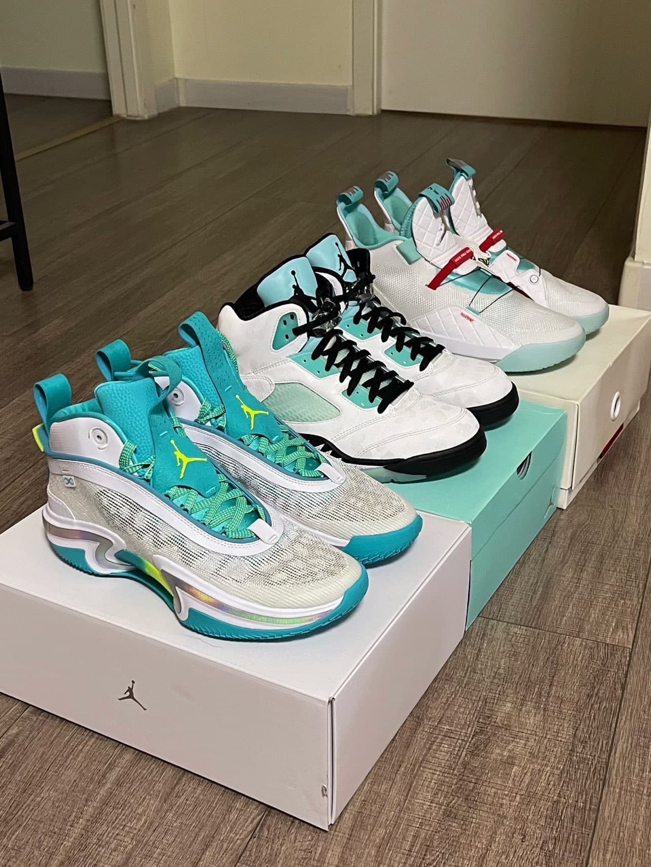 Jordan Air Jordan 5 island green - фото покупателя Геннадий