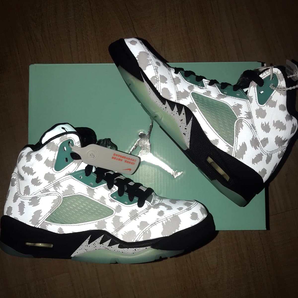 Jordan Air Jordan 5 island green - фото покупателя Клавдия