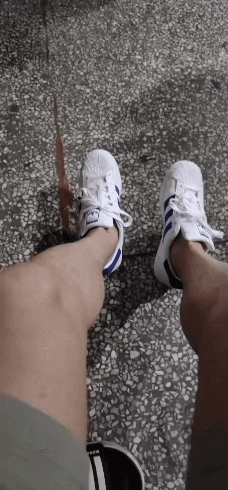 adidas originals Superstar White Collegiate Royal Cloud-White - фото покупателя Елизавета