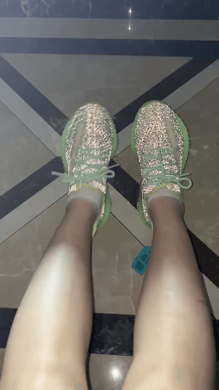 adidas originals Yeezy Boost 350 V2 "Yeezreel Reflective" - фото покупателя Лариса