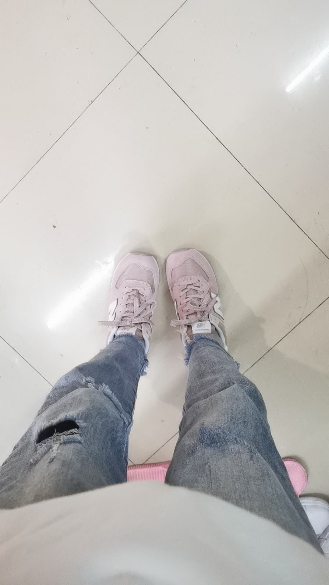 New Balance 574 Faded Rose (полнота: B) - фото покупателя Вера
