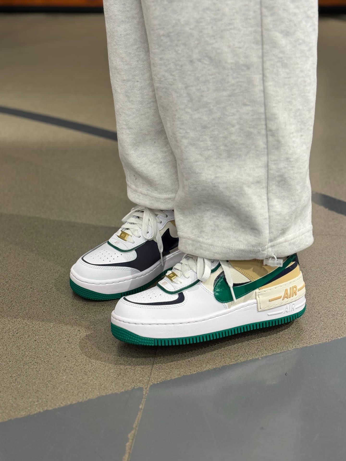 Nike Air Force 1 Shadow White Malachite - фото покупателя Кристина