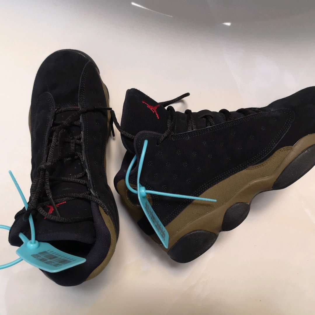 Jordan Air Jordan 13 Retro Olive - фото покупателя Любовь