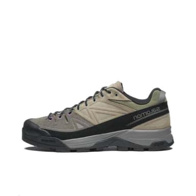 Salomon - 92 models in stock, available for trying on in AR and purchase