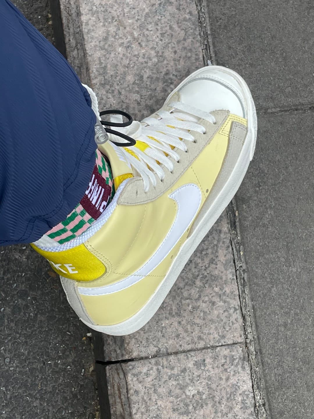 Nike Blazer Mid '77 GS Bicycle Yellow - фото покупателя Денис