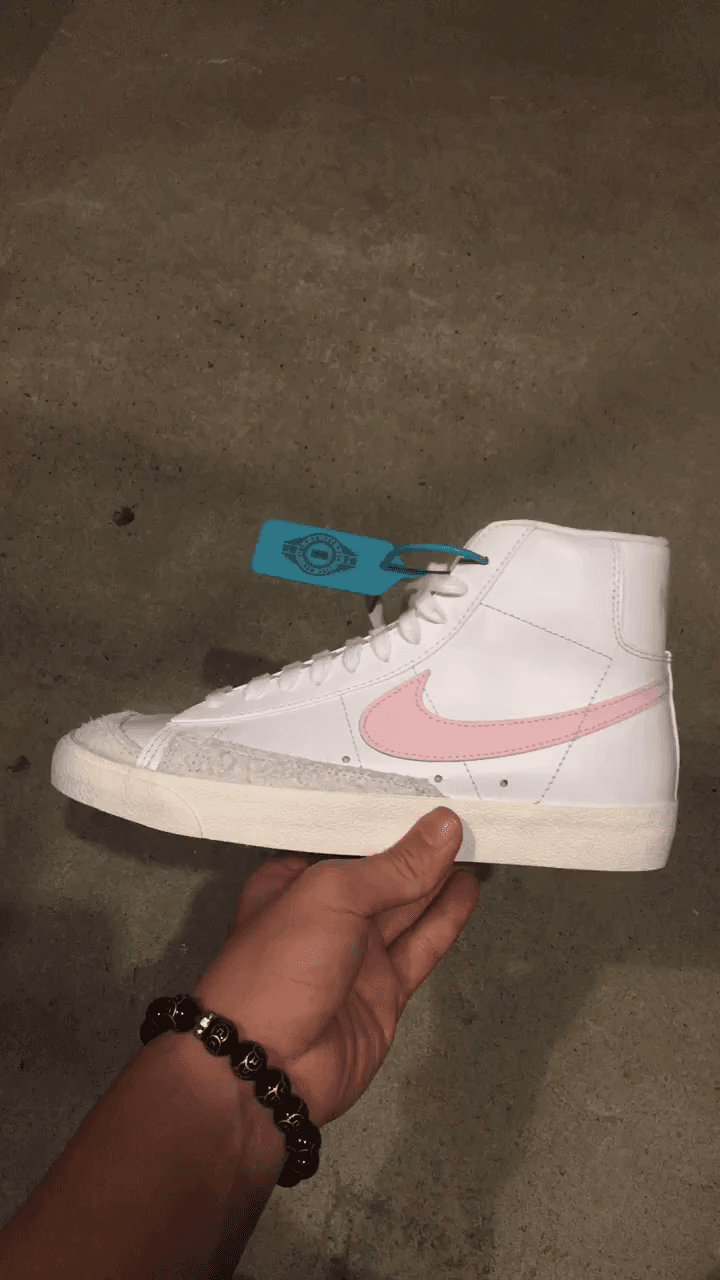 Nike Blazer Mid 77 VNTG White Pink Foam Sail - photo of buyer Лев