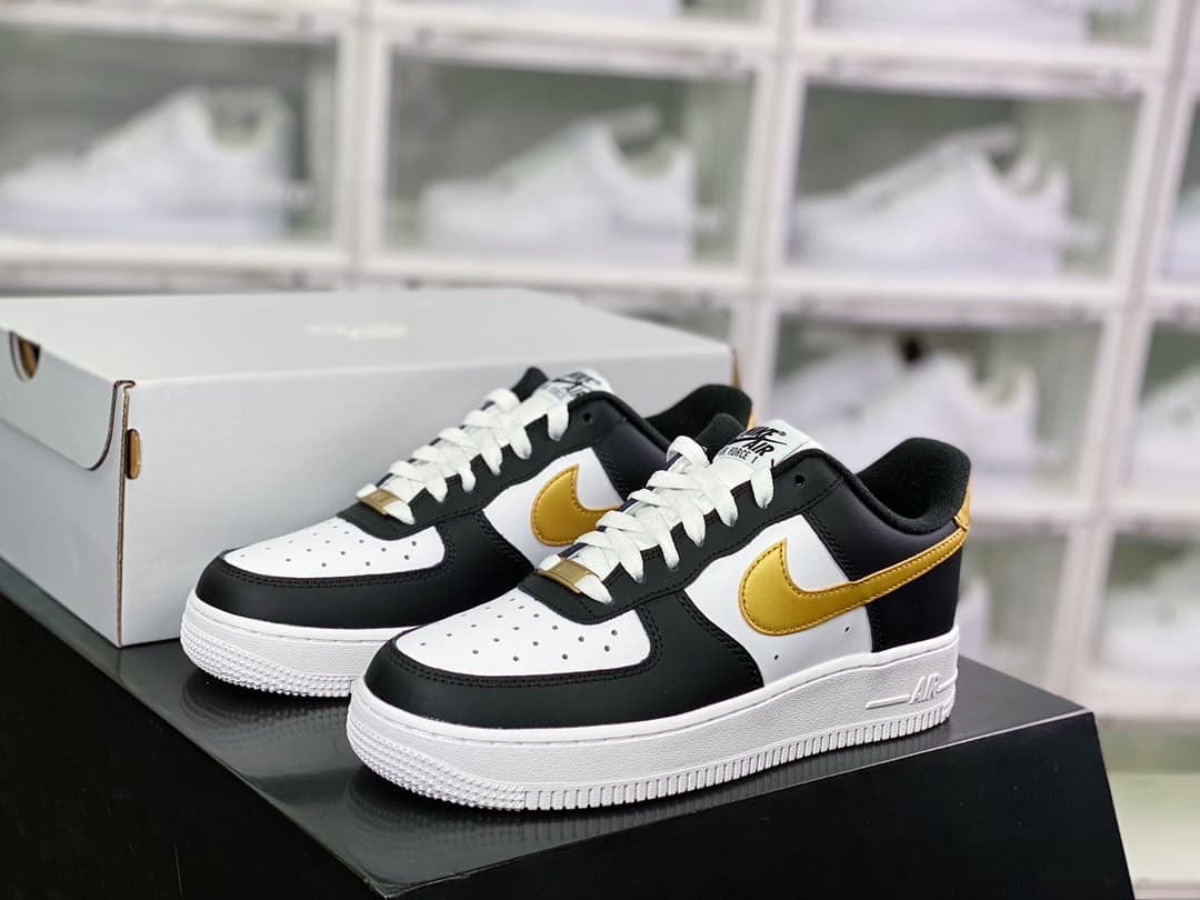 Nike Air Force 1 07 - photo of buyer Вадим
