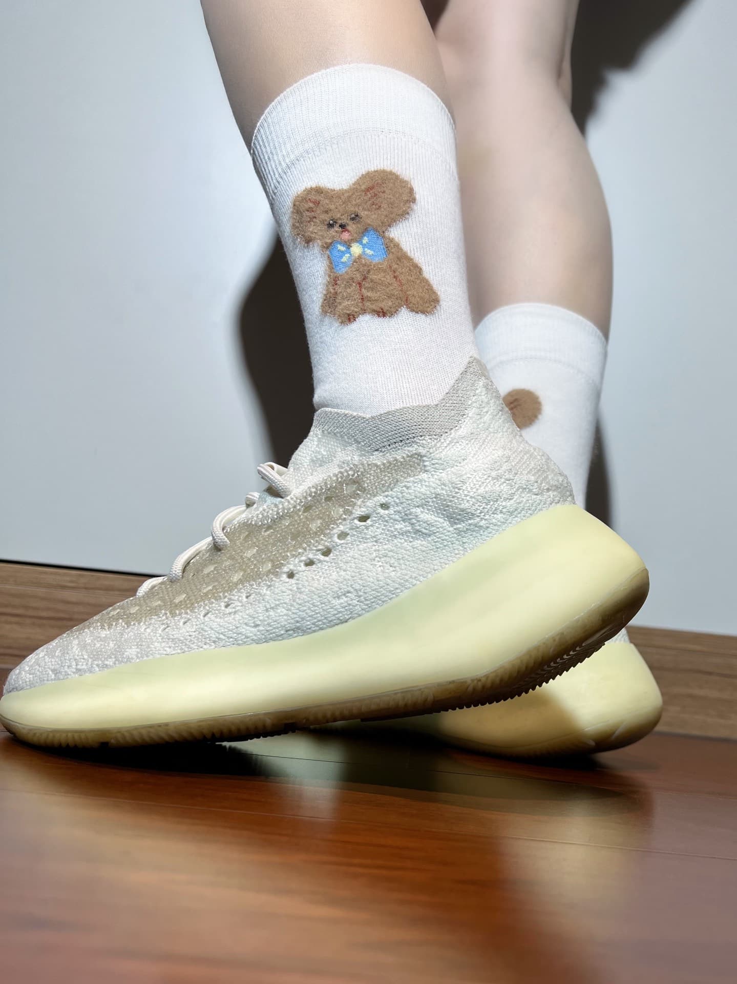 adidas originals Yeezy Boost 380 "Calcite Glow" - photo of buyer Тоня