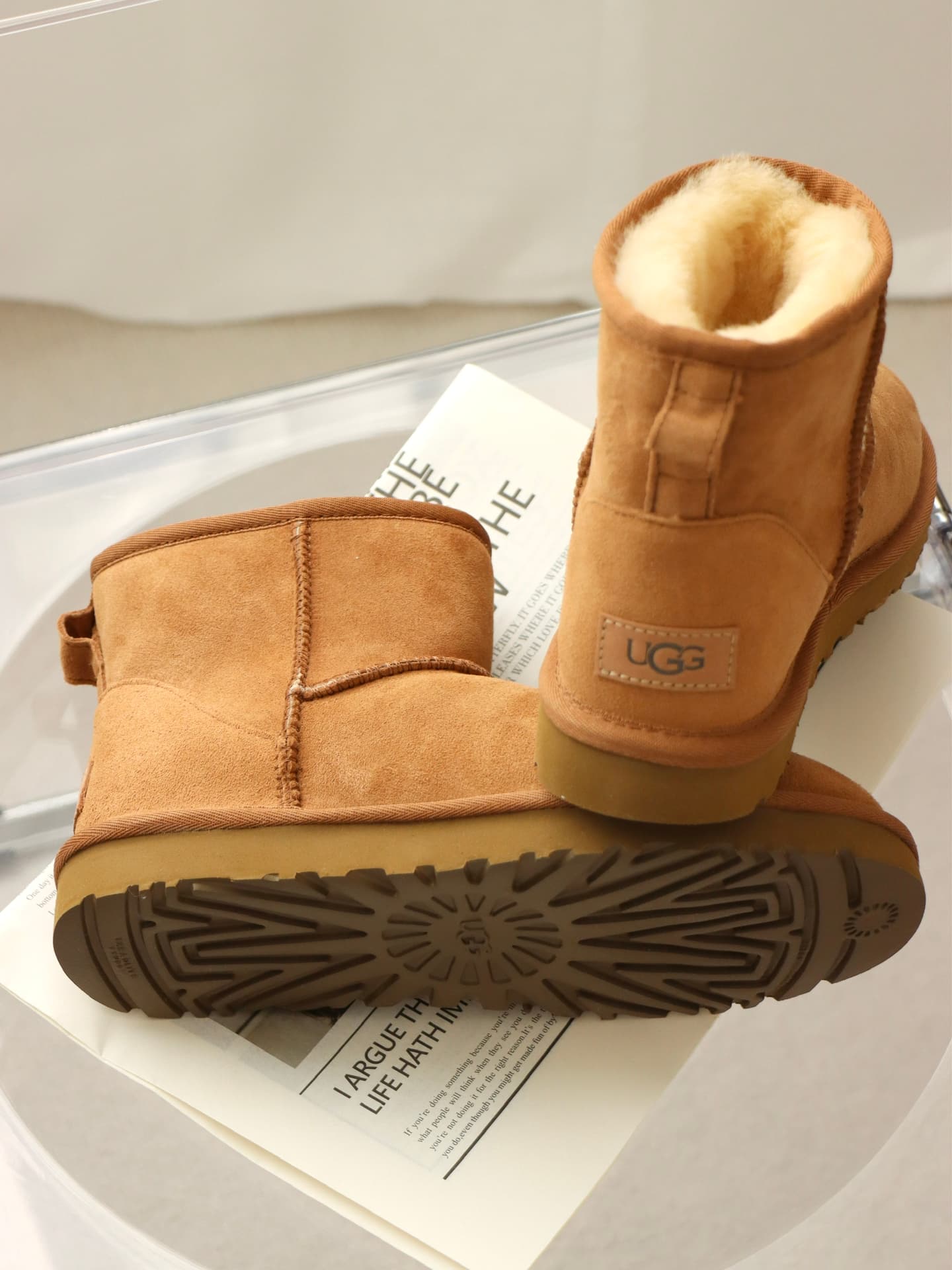 UGG Classic Mini Boot Chestnut - фото покупателя Артем