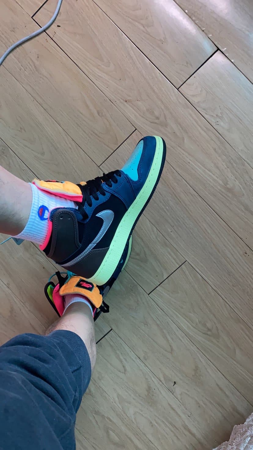 Jordan Air Jordan 1 Retro High OG "Bio Hack" - фото покупателя Дима