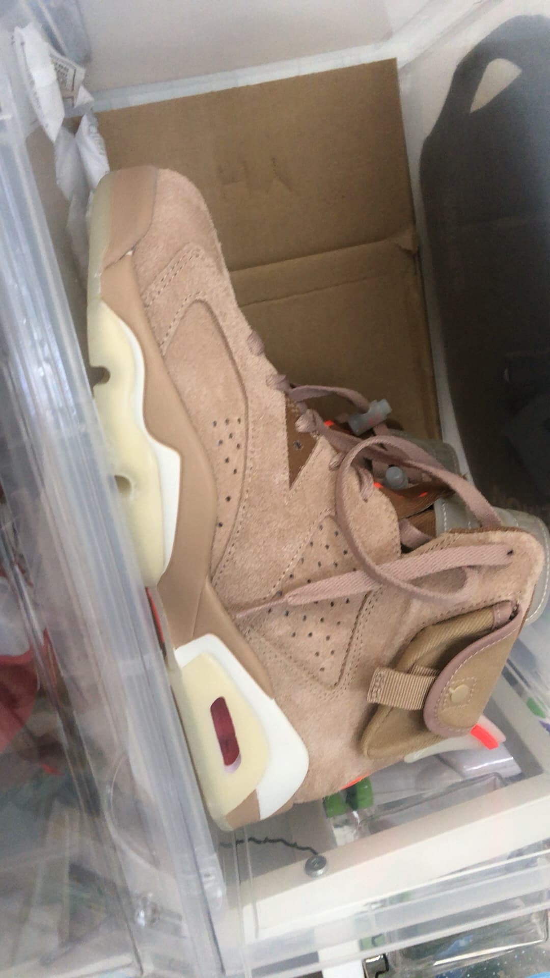Jordan Air Jordan 6 retro sp "british khaki" - фото покупателя Антонина