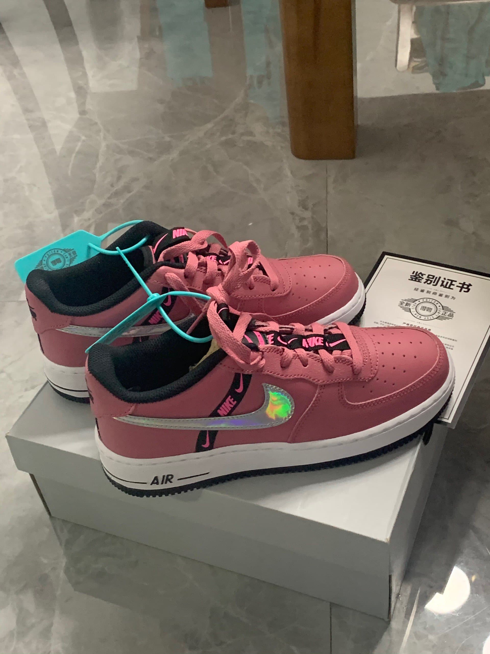 Nike Air Force 1 Lv8 LV8 - photo of buyer Виталий