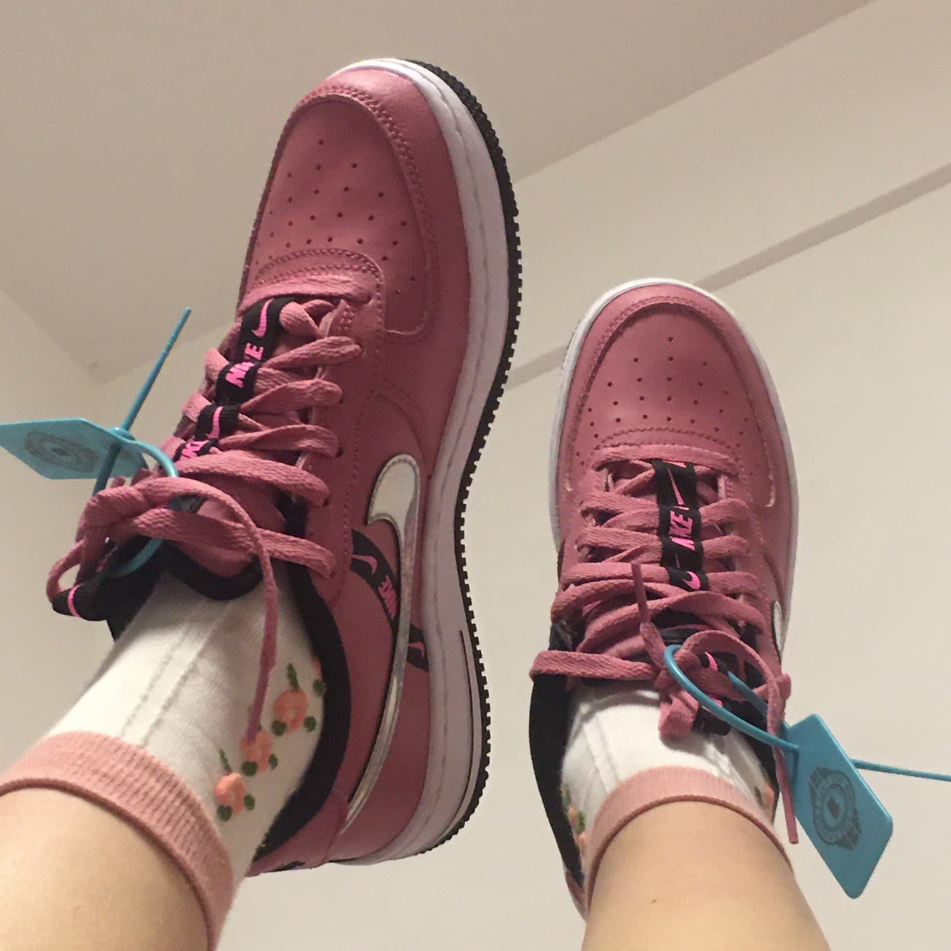 Nike Air Force 1 Lv8 LV8 - photo of buyer Надя