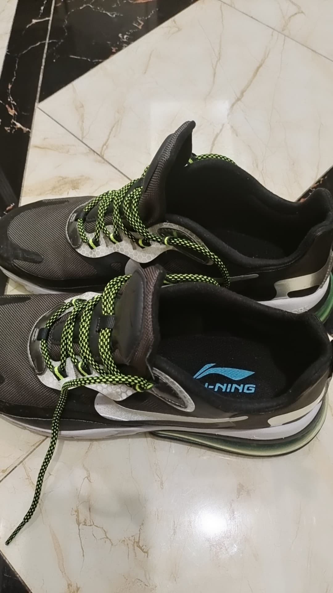 Nike Air Max 270 React Se BlackGreen - фото покупателя Денис