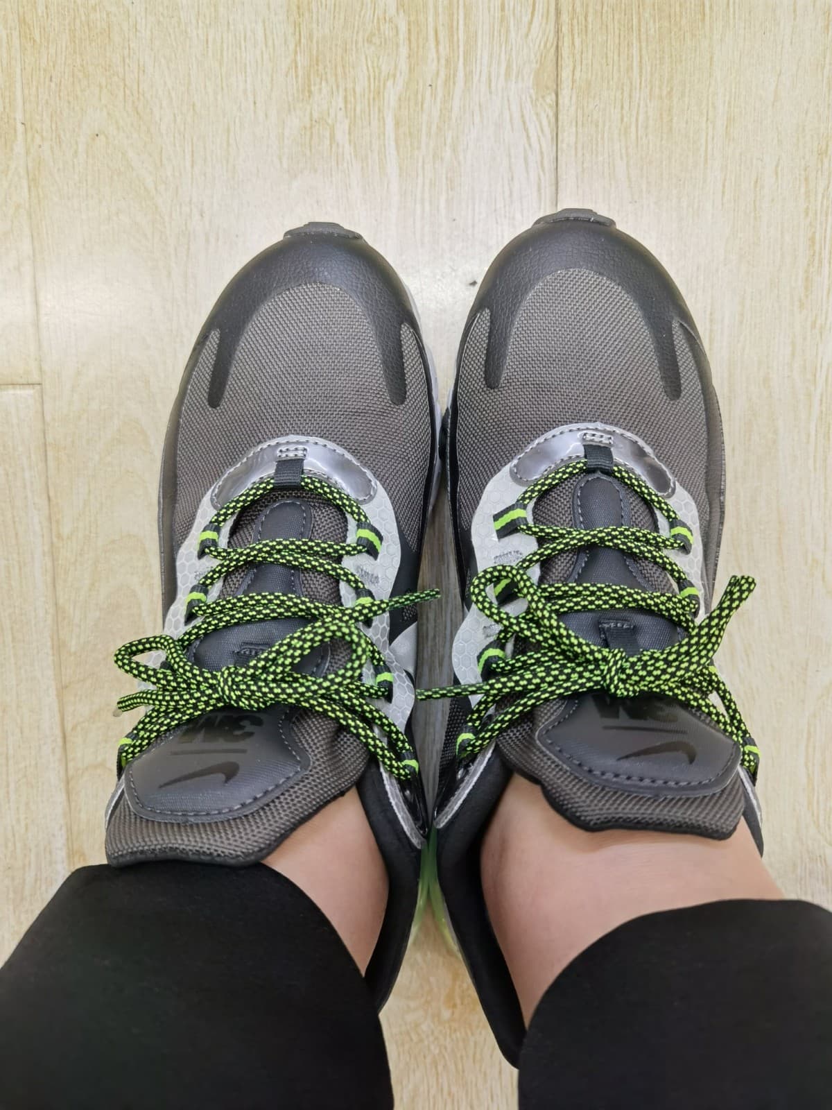Nike Air Max 270 React Se BlackGreen - фото покупателя Илья