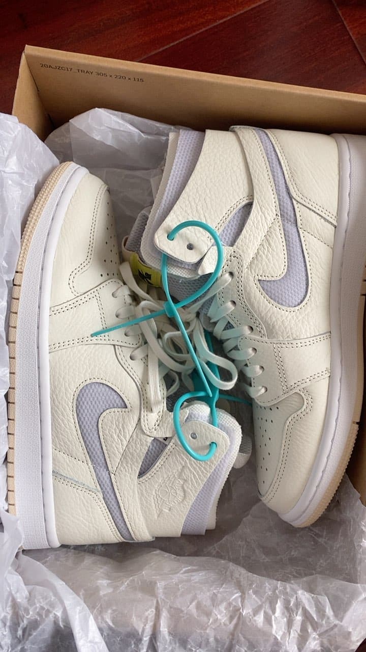 Jordan Air Jordan 1 Zoom CMFT "Pearl White" - фото покупателя Юля