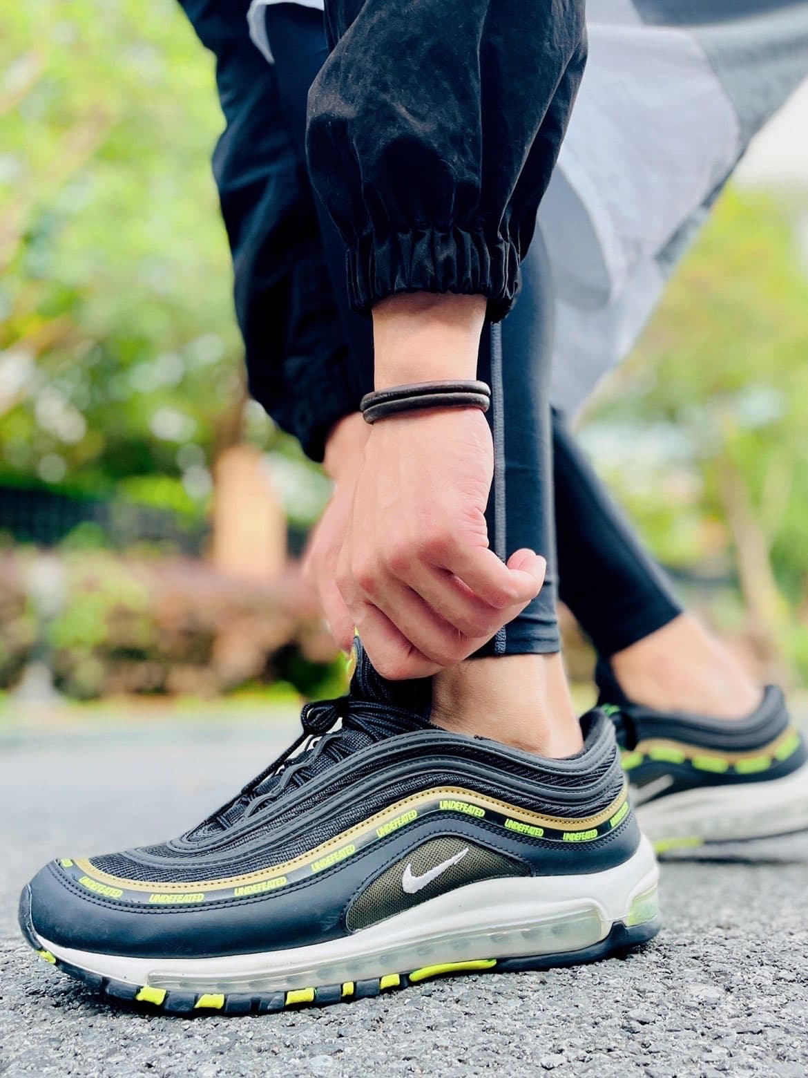 UNDEFEATED x Nike Air Max 97 - фото покупателя Лев