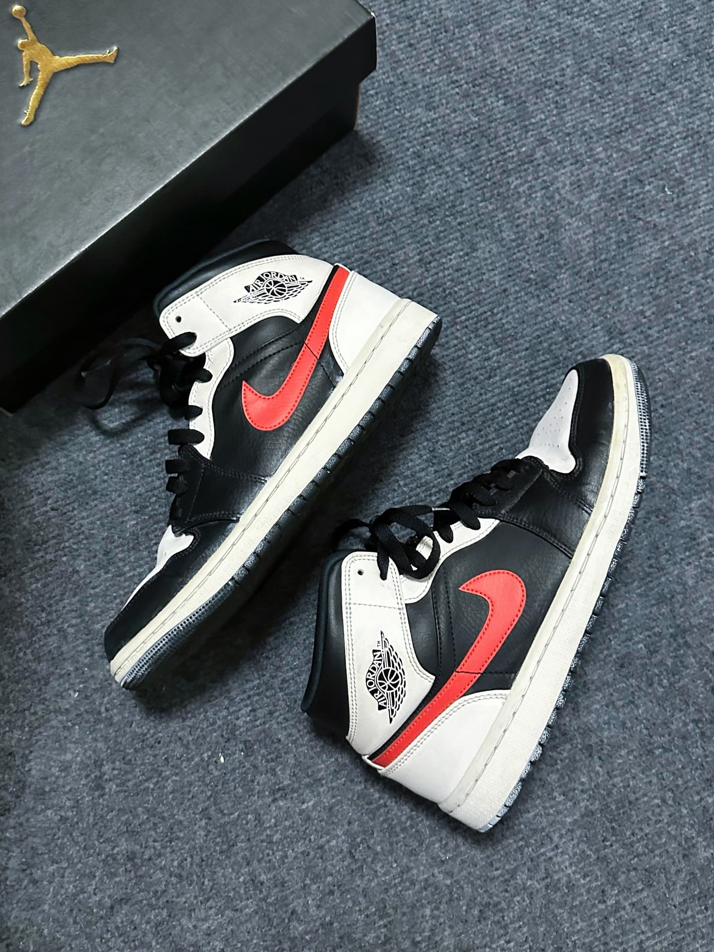 Jordan Air Jordan 1 mid - фото покупателя Миша