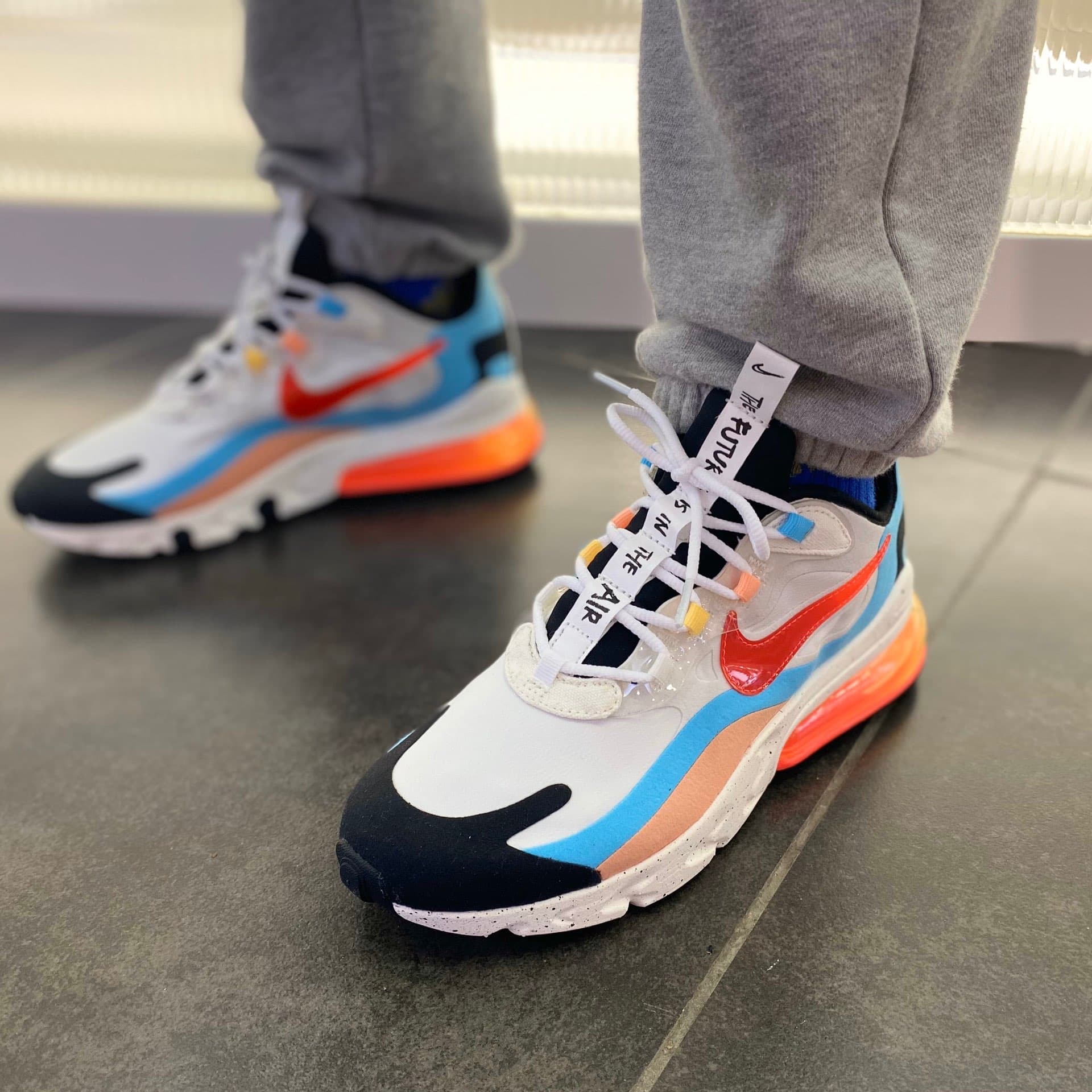 Nike Air Max 270 React The Future Is In The Air - фото покупателя Егор
