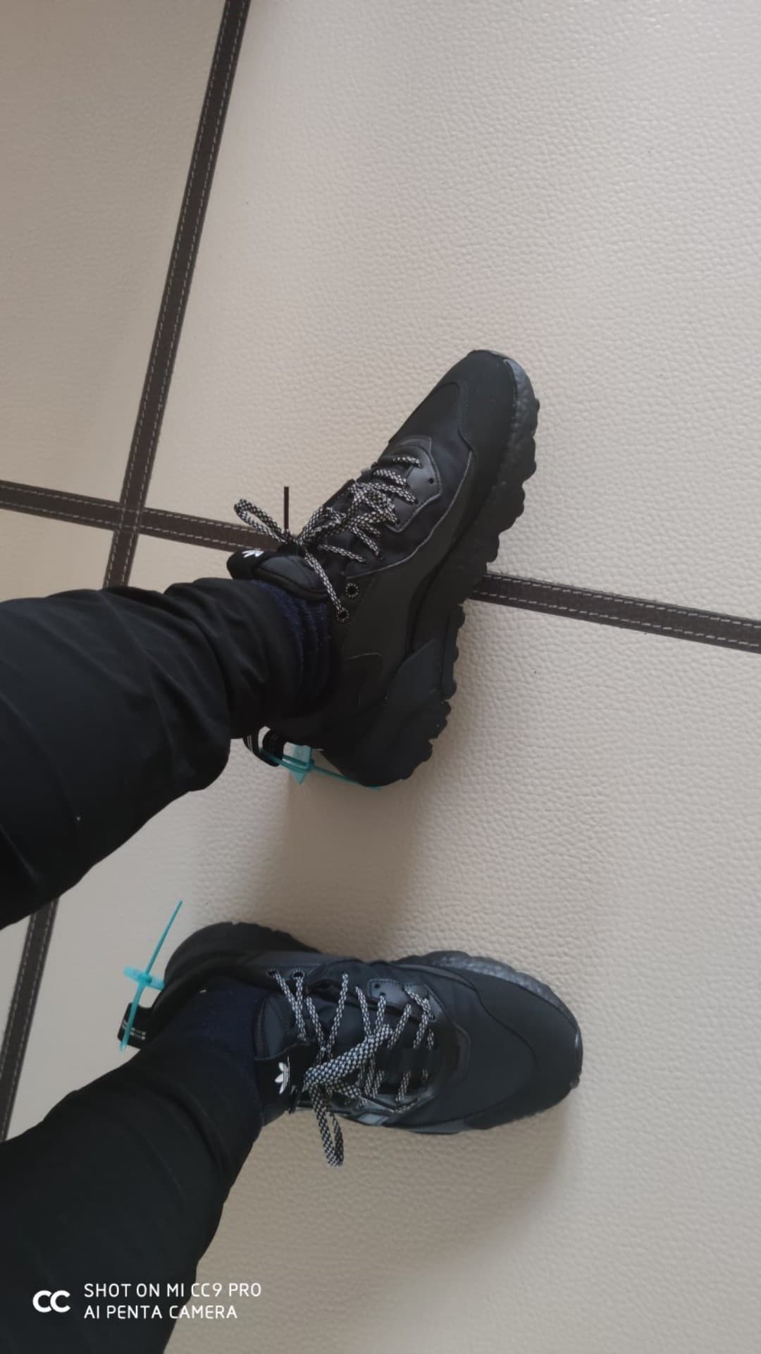 adidas originals Nite Jogger Winterized - photo of buyer Валентин