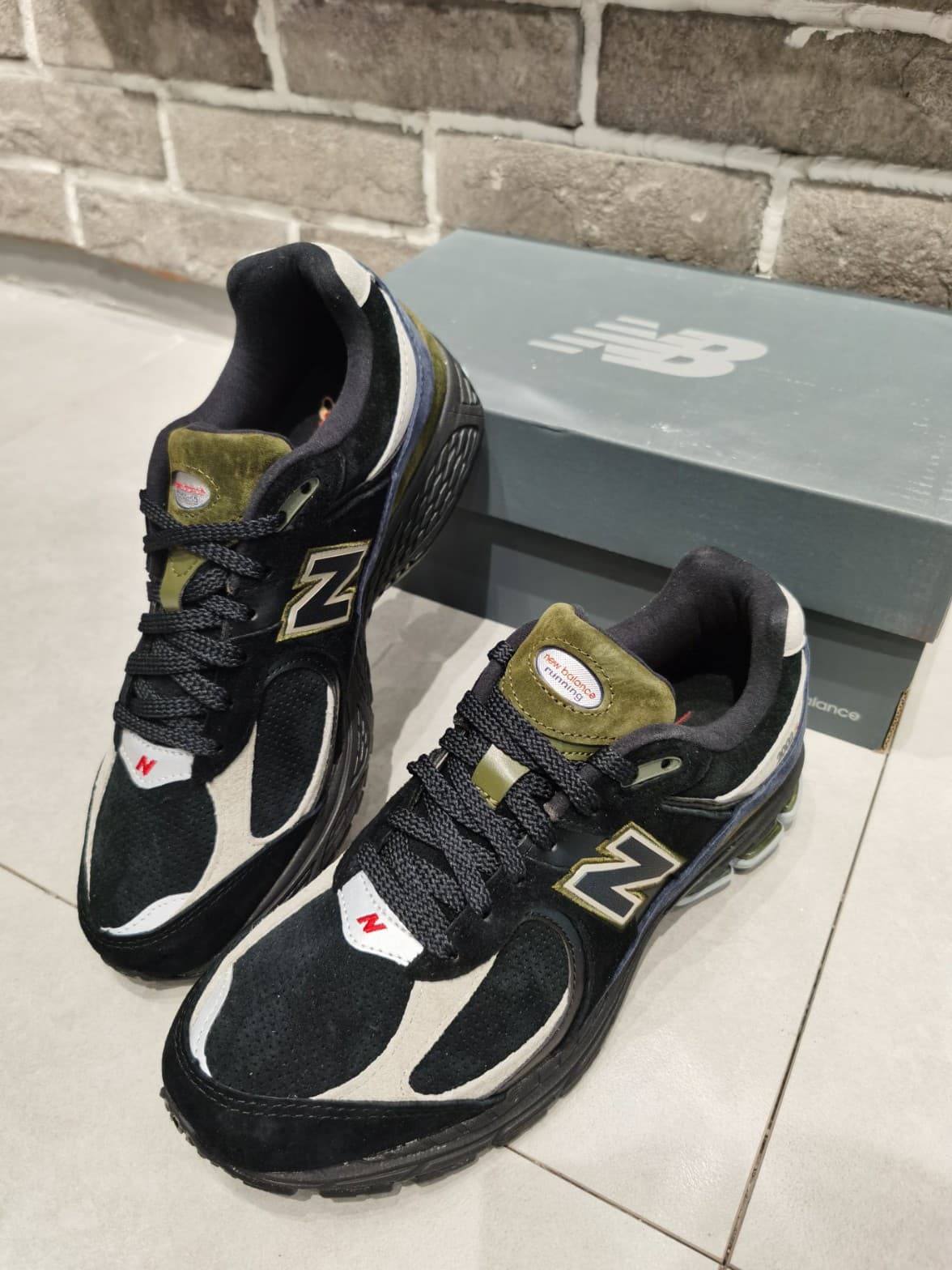 New Balance NB 2002R (полнота: D) - фото покупателя Денис
