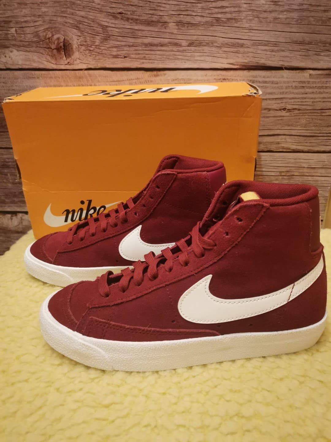 Nike Blazer Mid '77 Skate Shoes Red White - фото покупателя Юля