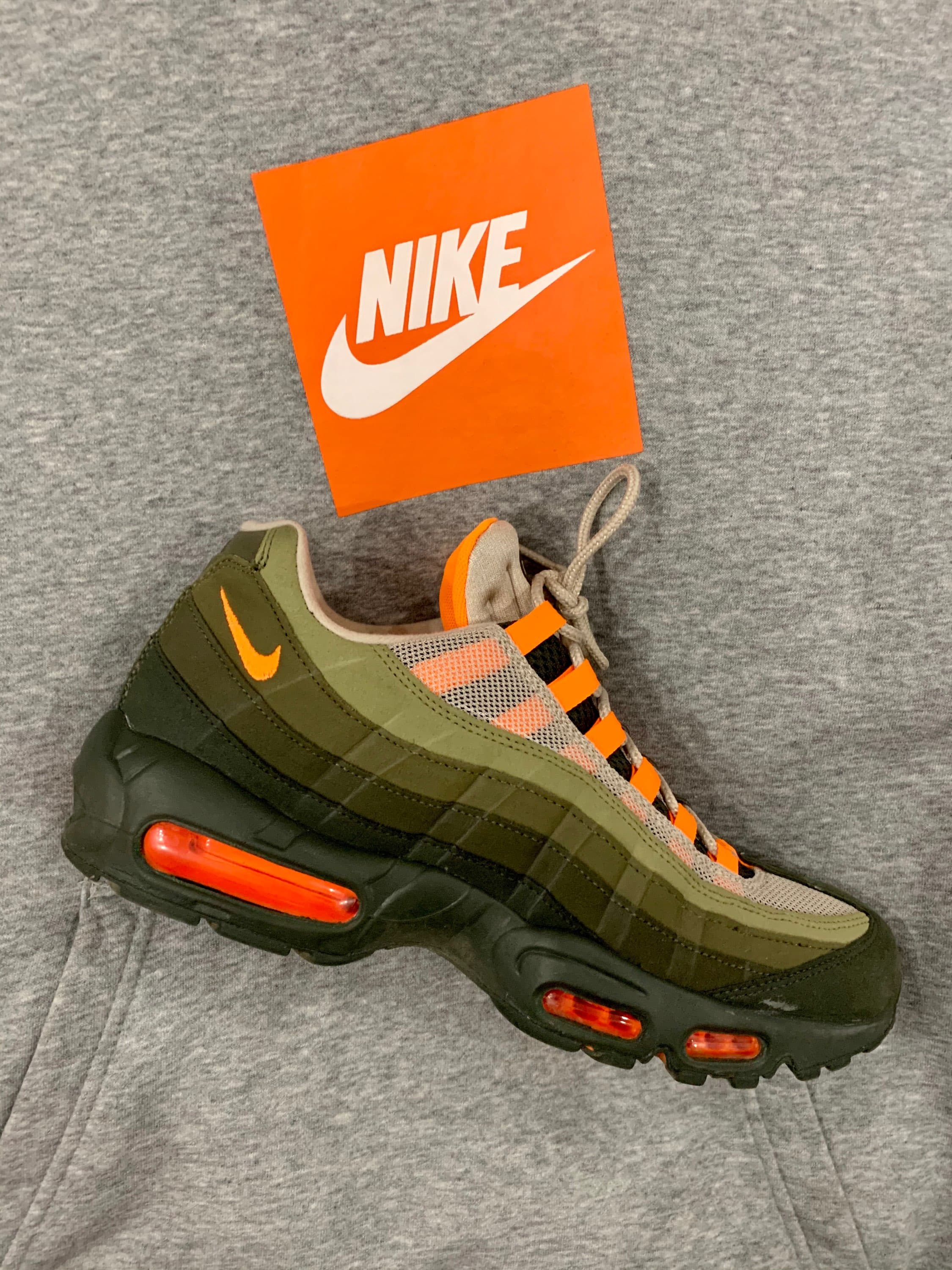 Nike Air Max 95 OG Neutral Olive Total Orange - фото покупателя Владимир