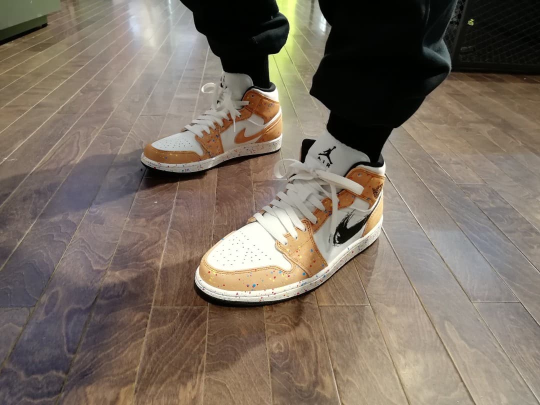 Jordan Air Jordan 1 mid se "splatter" - фото покупателя Роман