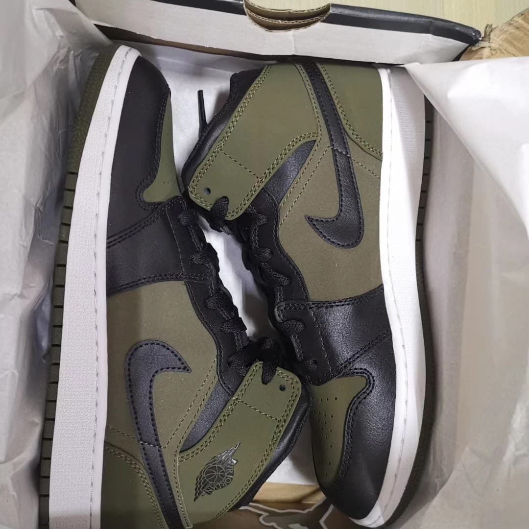 Jordan Air Jordan 1 Retro Mid GS Olive Canvas - фото покупателя Игорь