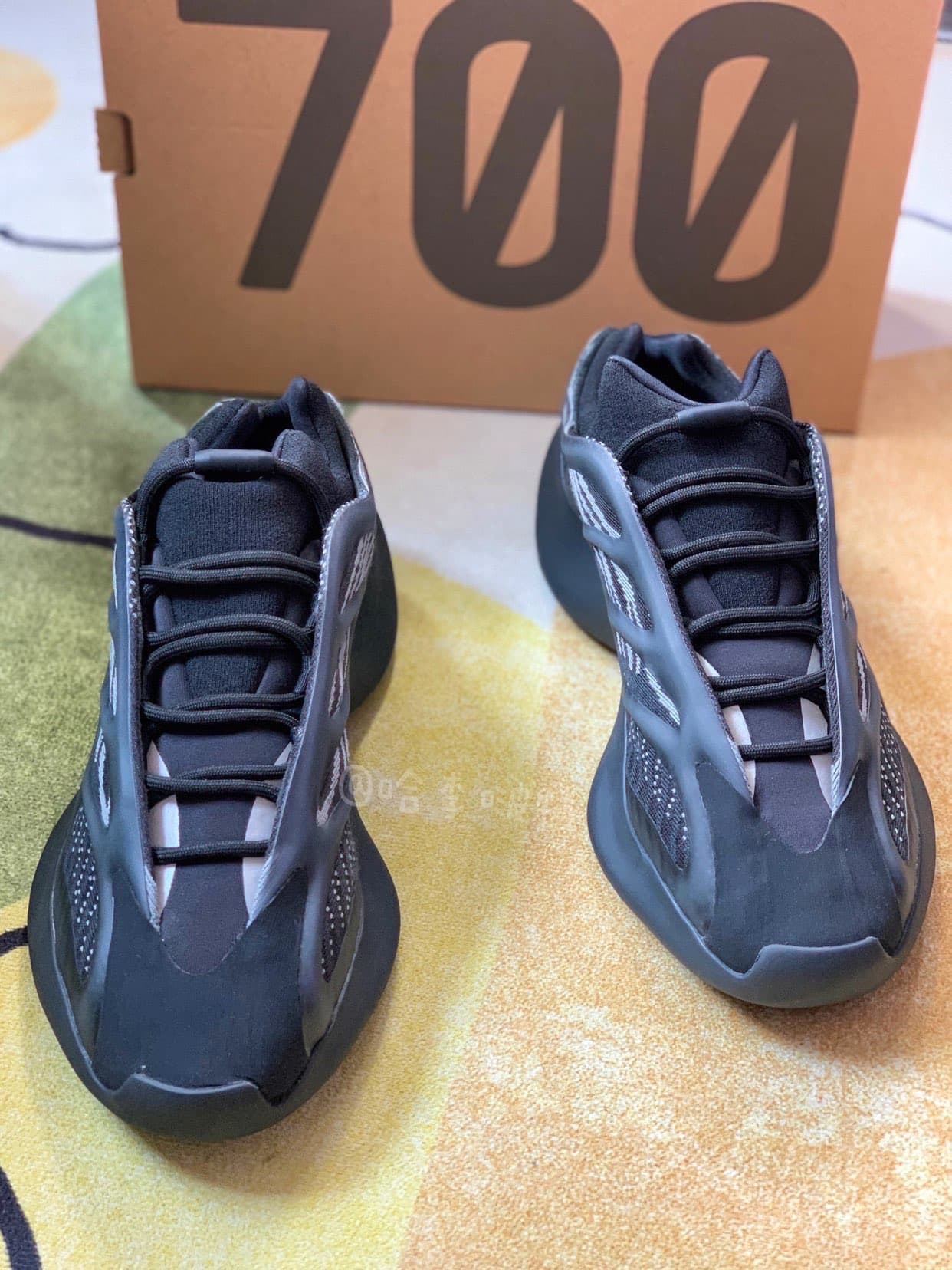 adidas originals Yeezy boost 700 V3 "Dark Glow" - photo of buyer Лилия