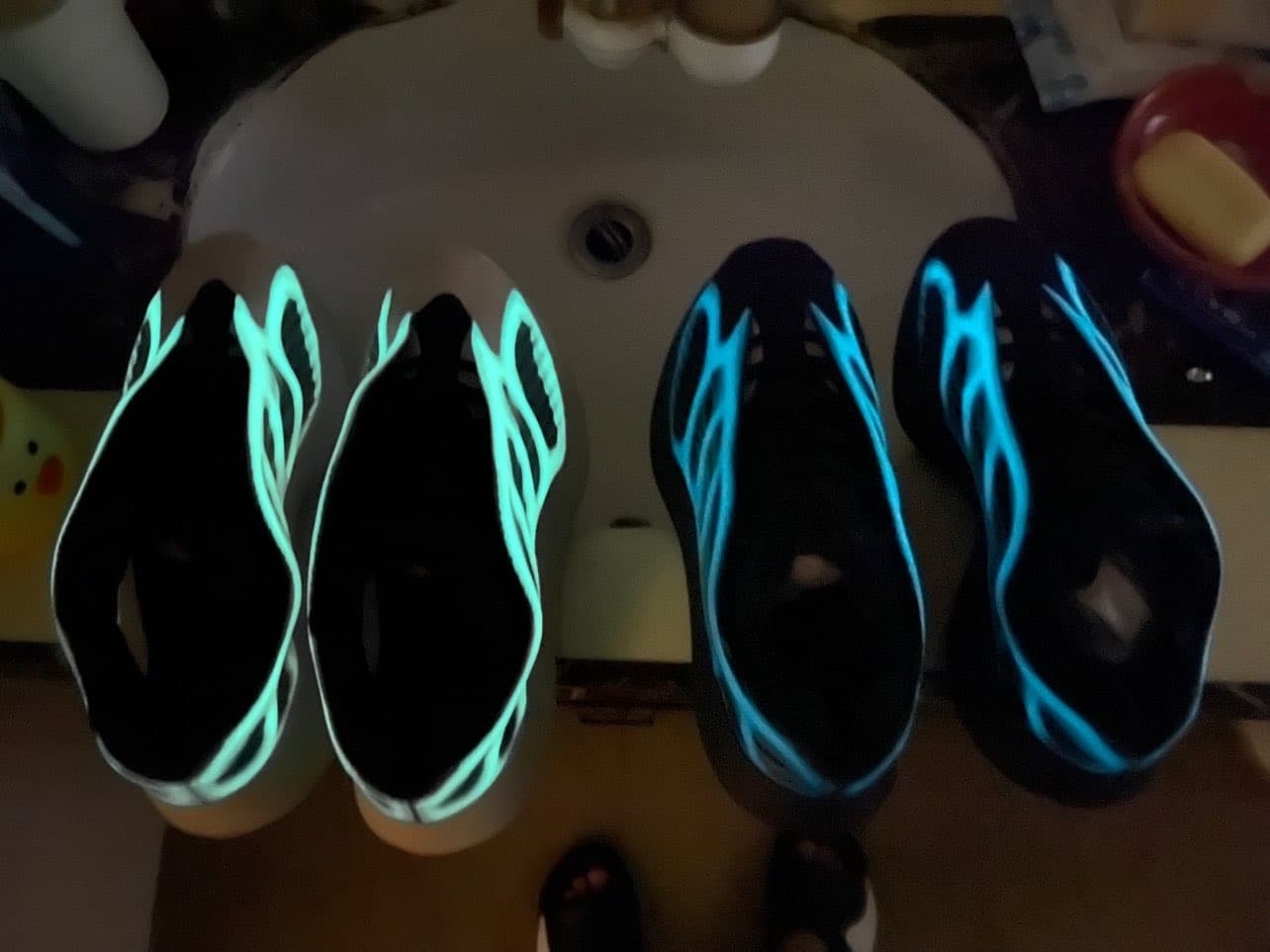 adidas originals Yeezy boost 700 V3 "Dark Glow" - photo of buyer Клава