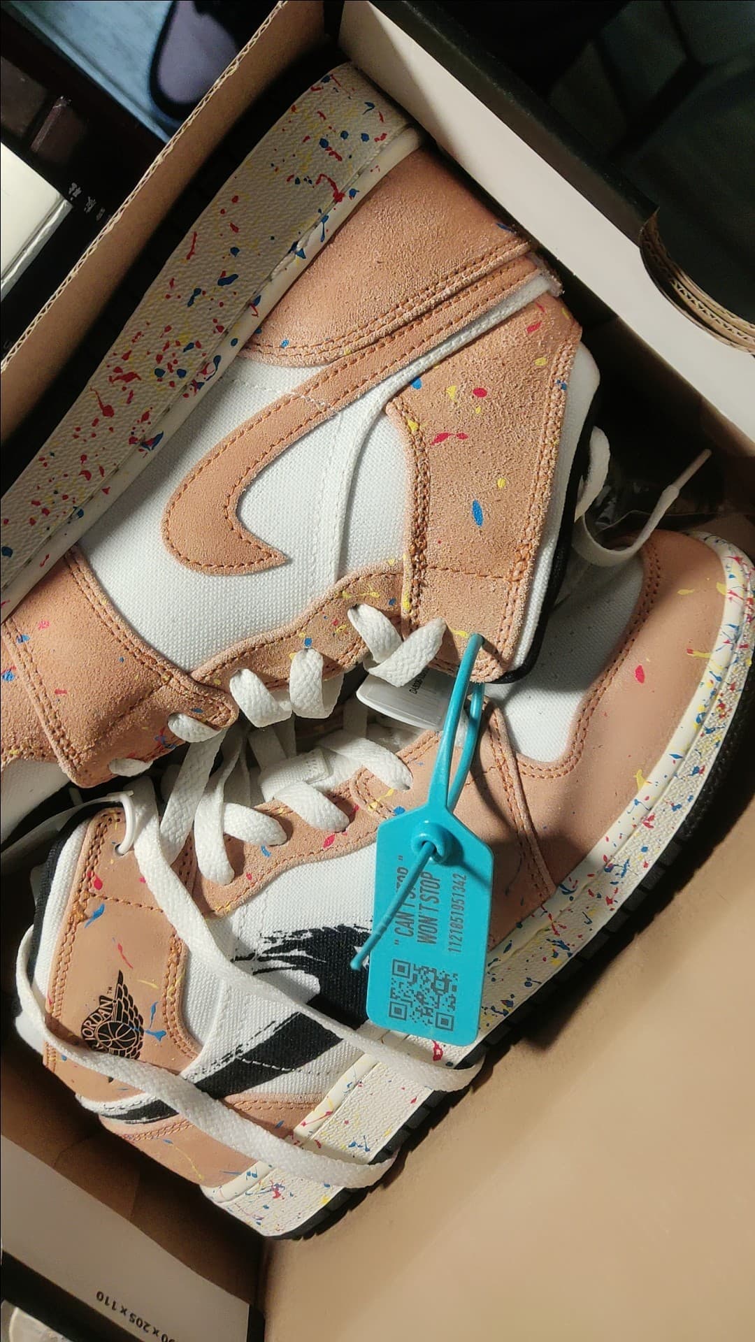 Jordan Air Jordan 1 Mid SE "Splatter" - фото покупателя Паша