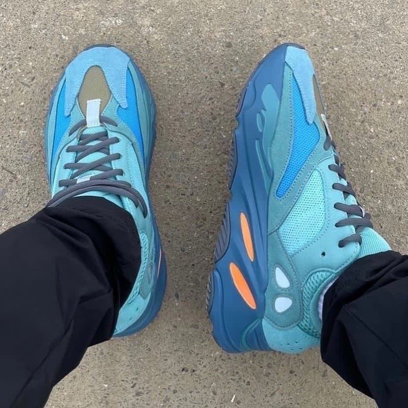 adidas originals Yeezy boost 700 "Faded Azure" - фото покупателя Наташа