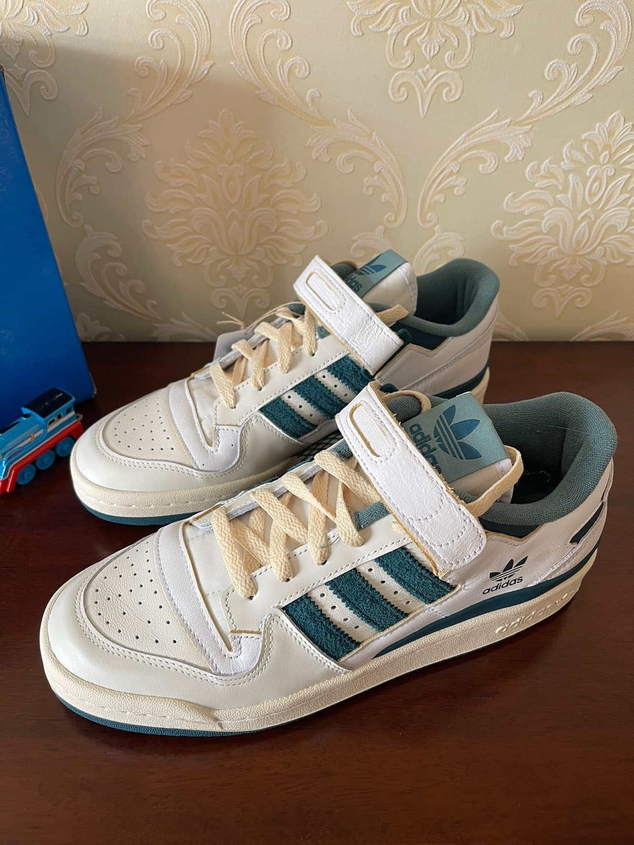 adidas originals FORUM 84 low og "noble green" - photo of buyer Валентин