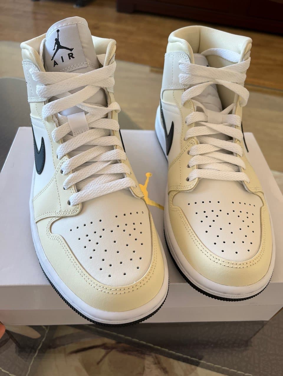 Jordan Air Jordan 1 mid "coconut milk" - photo of buyer Анна