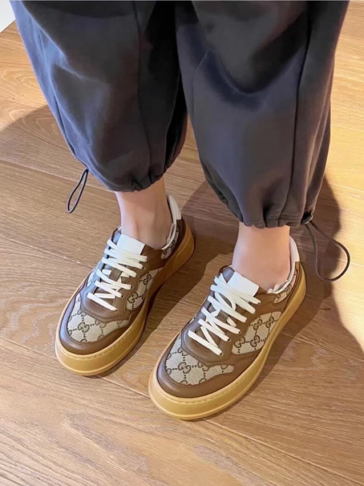 Gucci GG "Beige Ebony" - фото покупателя Софья